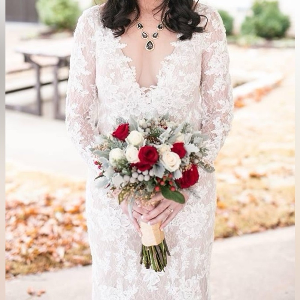 Wedding Dress & Veil